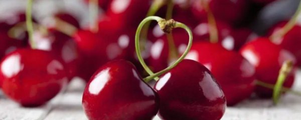 车厘子能和苹果一起吃吗