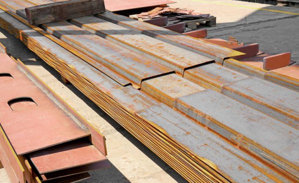 槽钢层对楼上还是楼下有影响