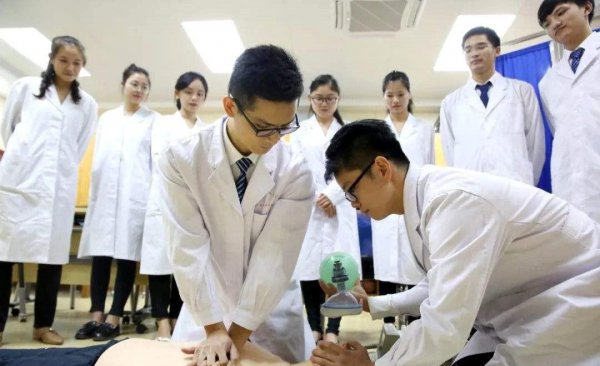 高考热门专业排名前十