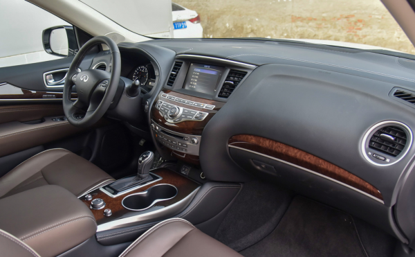 国内二线豪华汽车品牌