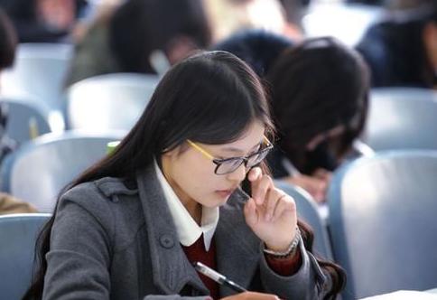 事业编制允许下班后兼职吗