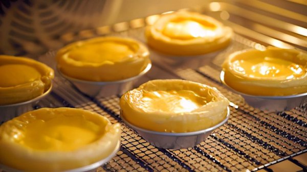 蛋挞是上下火一样200度吗