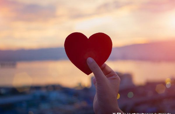 有人说我想你了高情商回复