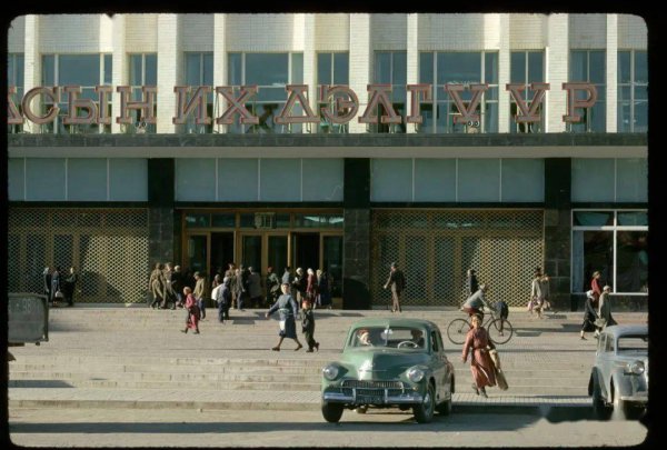 蒙古国人均gdp多少美元