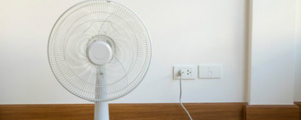 风扇怎么清理灰尘