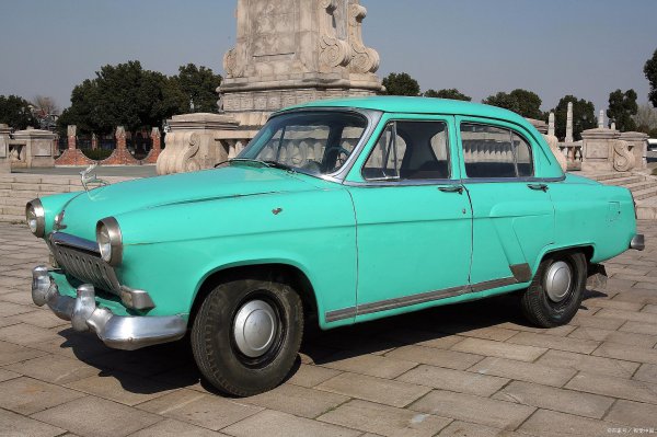 汽车漏油还能开吗