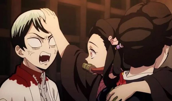 男的会随便摸一个女生的头吗