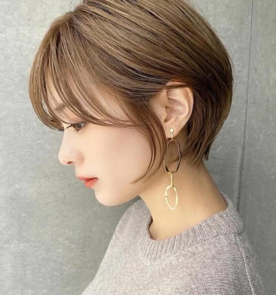 中老年发型女短发