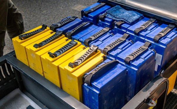 电瓶车快充对电池有伤害吗