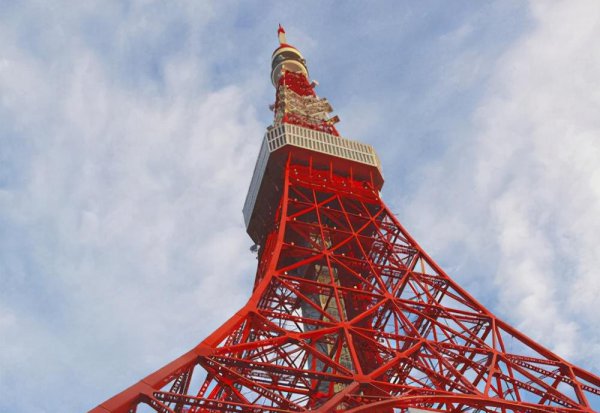 建造东京铁塔的大多材料是军事废铁