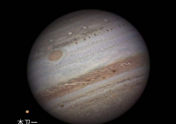 太阳系中最大的行星是什么