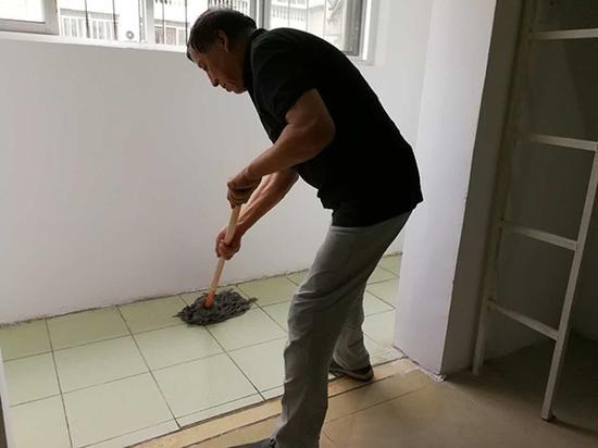 家里发现一只蟑螂怎么办