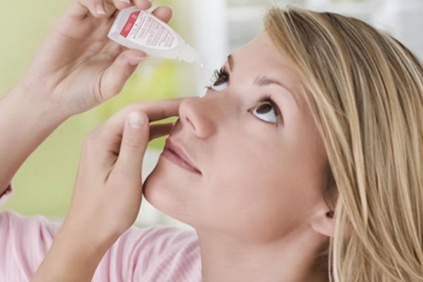 隐形眼镜一天最多戴几个小时