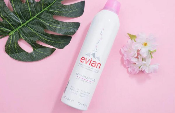 依云矿泉水为什么贵