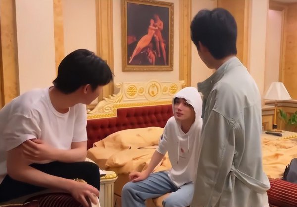 马嘉祺高考成绩307分是真的吗