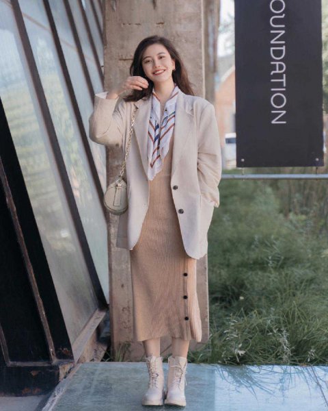 风衣搭配什么鞋子好看