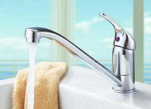 自来水可以直接浇花吗