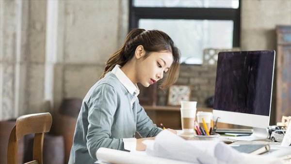 适合女孩子的职校专业