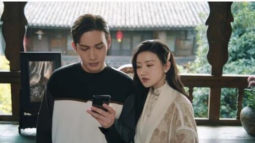 白英和司藤的关系