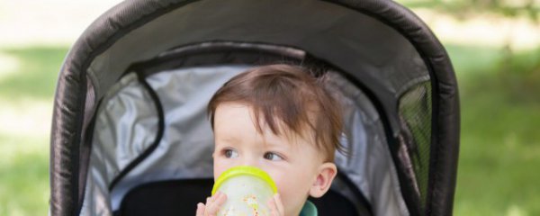 pe材质水杯对婴儿有影响吗