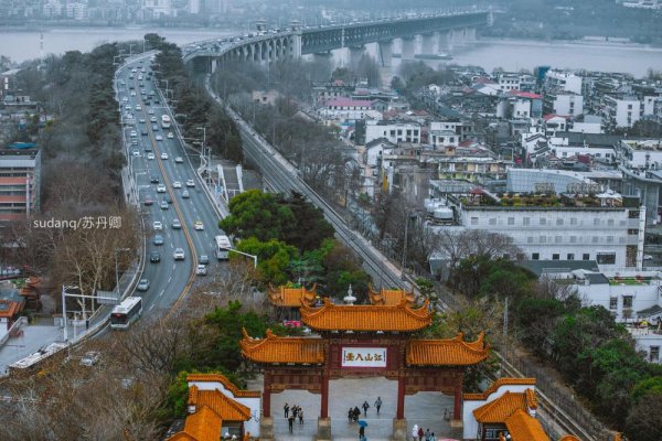 黄鹤楼在哪里位于哪个城市