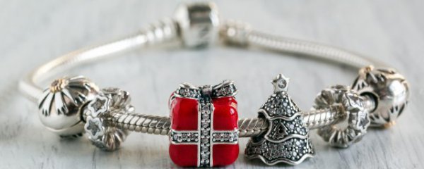 戴什么东西可以去静电