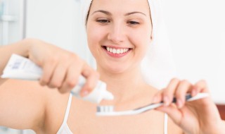 电动牙刷该如何使用 电动牙刷的正确使用方法