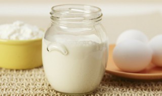 1岁宝宝可以喝纯牛奶吗 1岁宝宝能不能喝纯牛奶