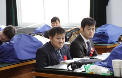 事业编制允许下班后兼职吗 公务员可以兼职副业吗