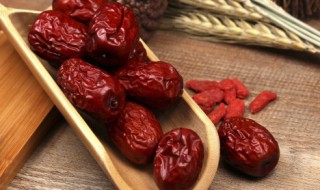 早上空腹吃红枣好吗 早上空腹吃红枣好不好