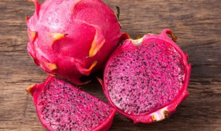 菠萝和火龙果能一起吃吗 菠萝和火龙果可以一起吃吗