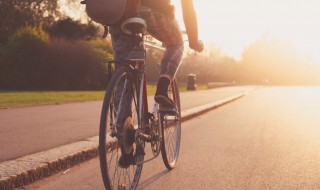 女人骑自行车有什么好处 女人骑自行车的好处和坏处