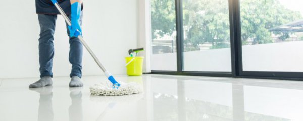 家里如何清洗大拖把