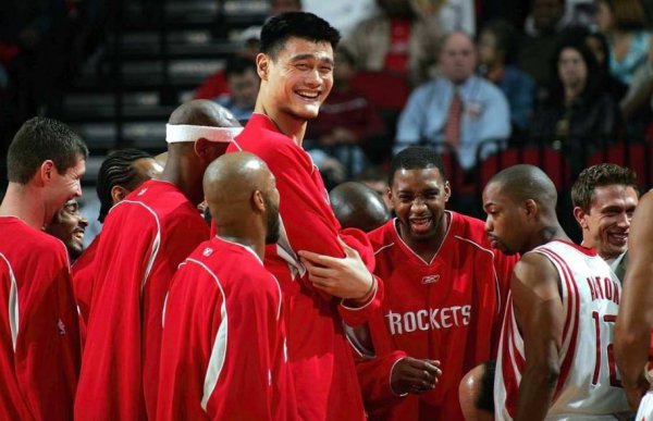 姚明为什么退役原因分析