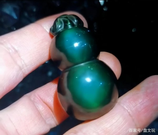 金曜石和黑曜石哪个好