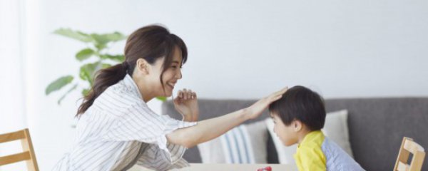 带孩子出去旅游需要准备什么