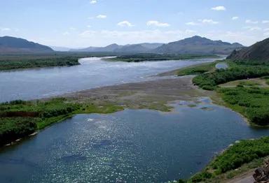 俄罗斯最大的淡水湖叫什么名字