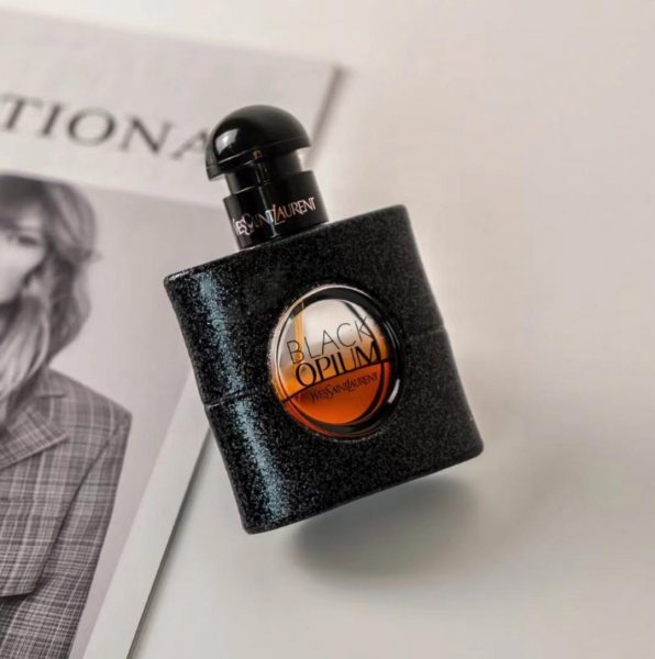 香水哪个牌子好闻持久