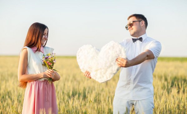 网恋男人真想交往的表现
