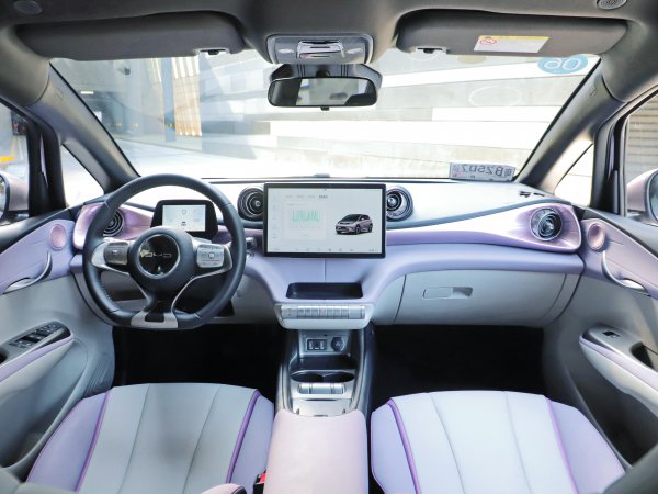 适合女孩子开的车型有哪些