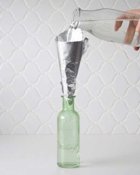 锡纸用哪一面接触食物