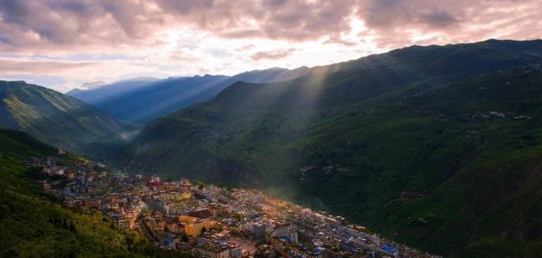 四川省凉山彝族自治州几个县介绍