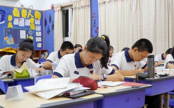 公办好还是民办学校好