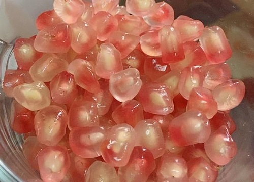 怎样判断石榴粒坏了图片