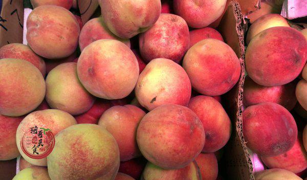 水蜜桃是软的还是脆的