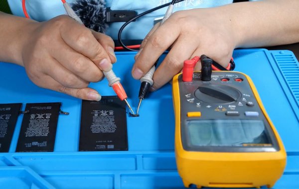 手机充不上电的小妙招