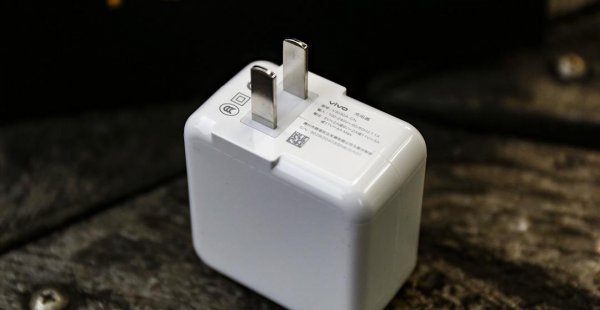 iqooneo3屏幕多大尺寸