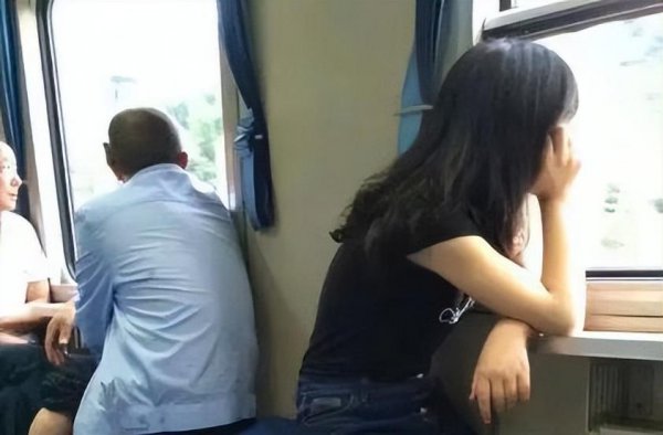 女生对男生说你真下头什么意思