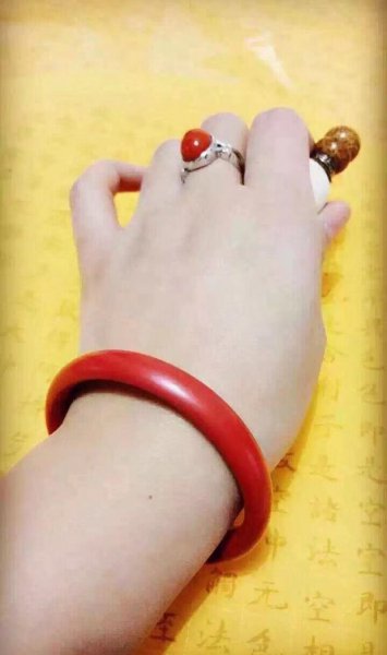 原矿朱砂能长期佩戴吗