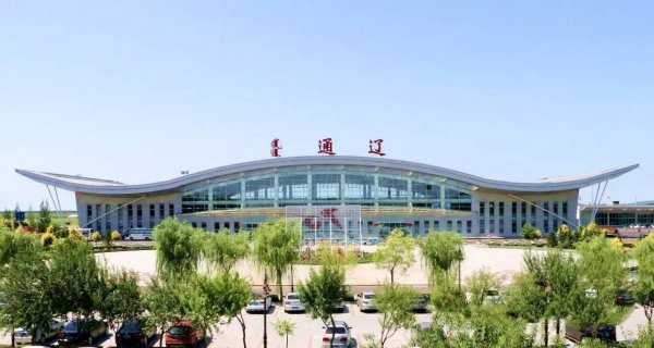 白塔机场属于哪个区